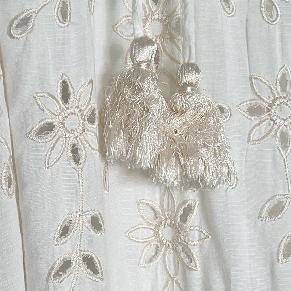 Sundance Trisha Eyelet White Fringe Trim V-Neck Tassel Tie CoverUp Dress Medium - Picture 6 of 11